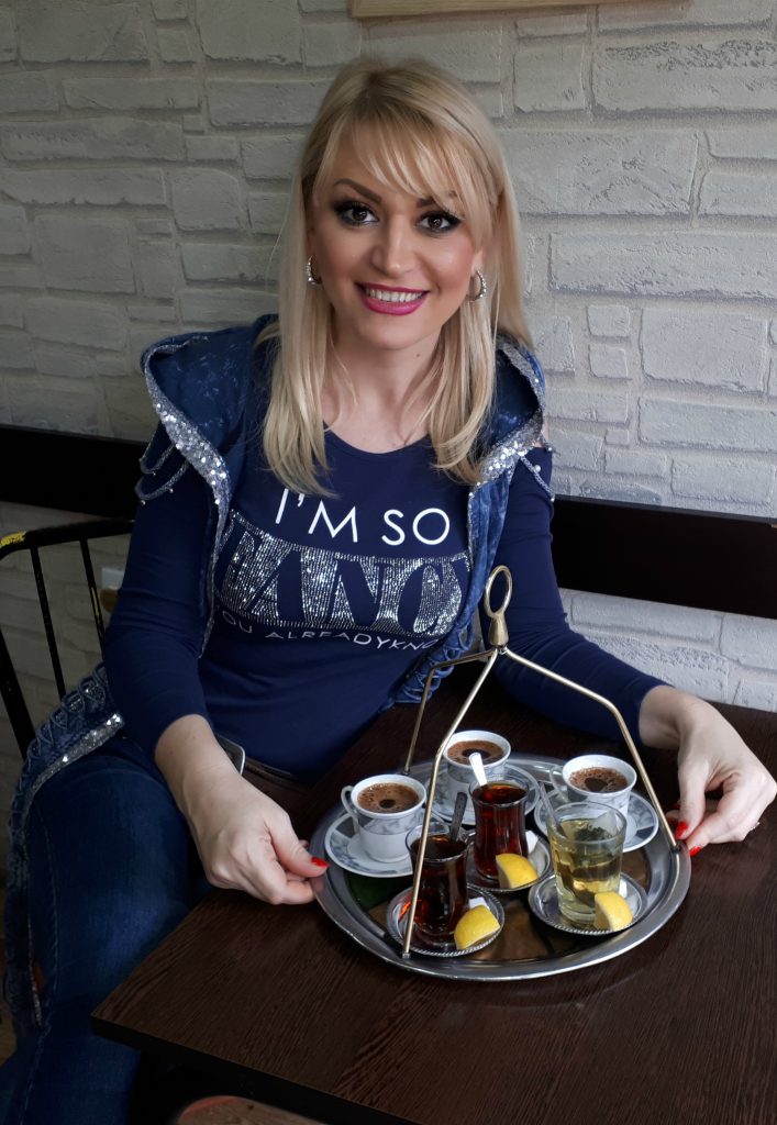 Kafa sa žara i čaj od trava, nešto što morate probati kada dođete u Pazar